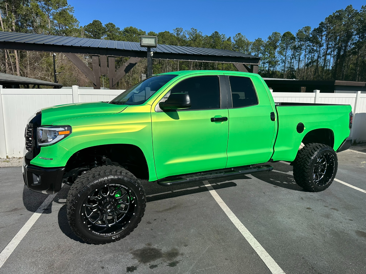 Vehicle image 1 of 39