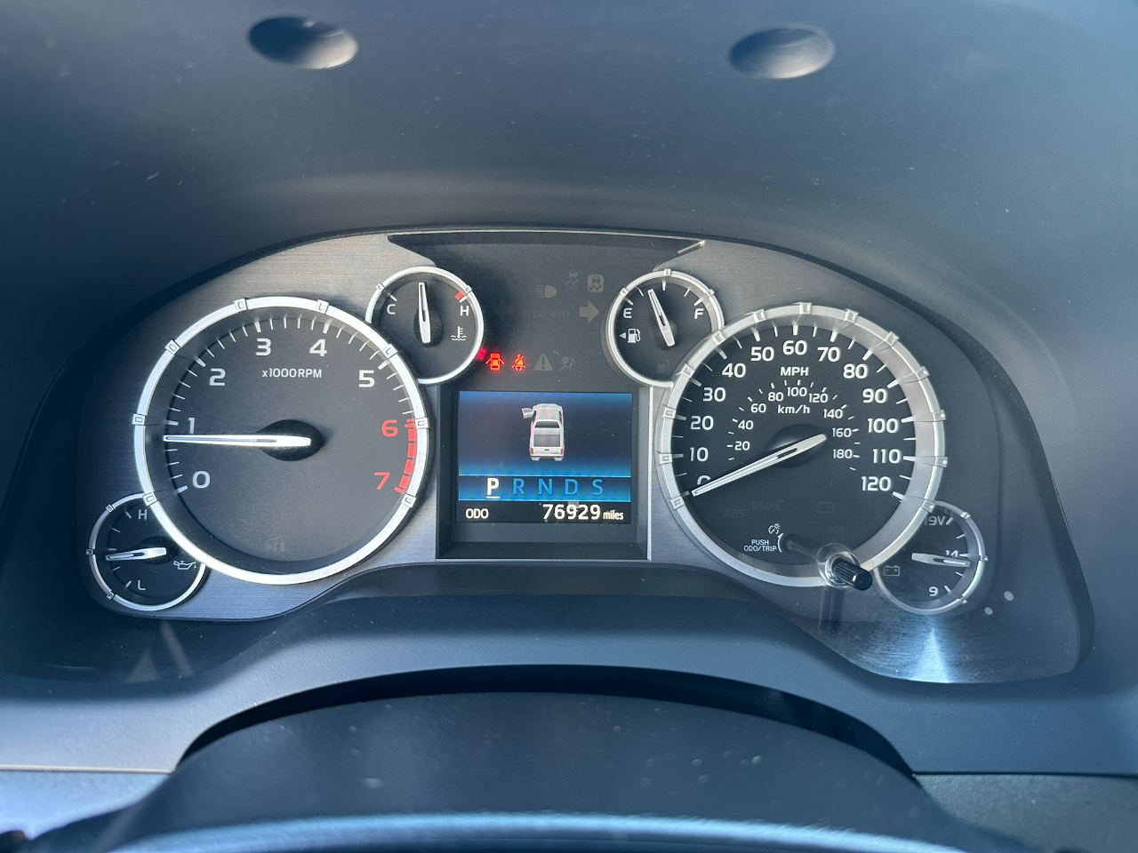 Vehicle image 31 of 39