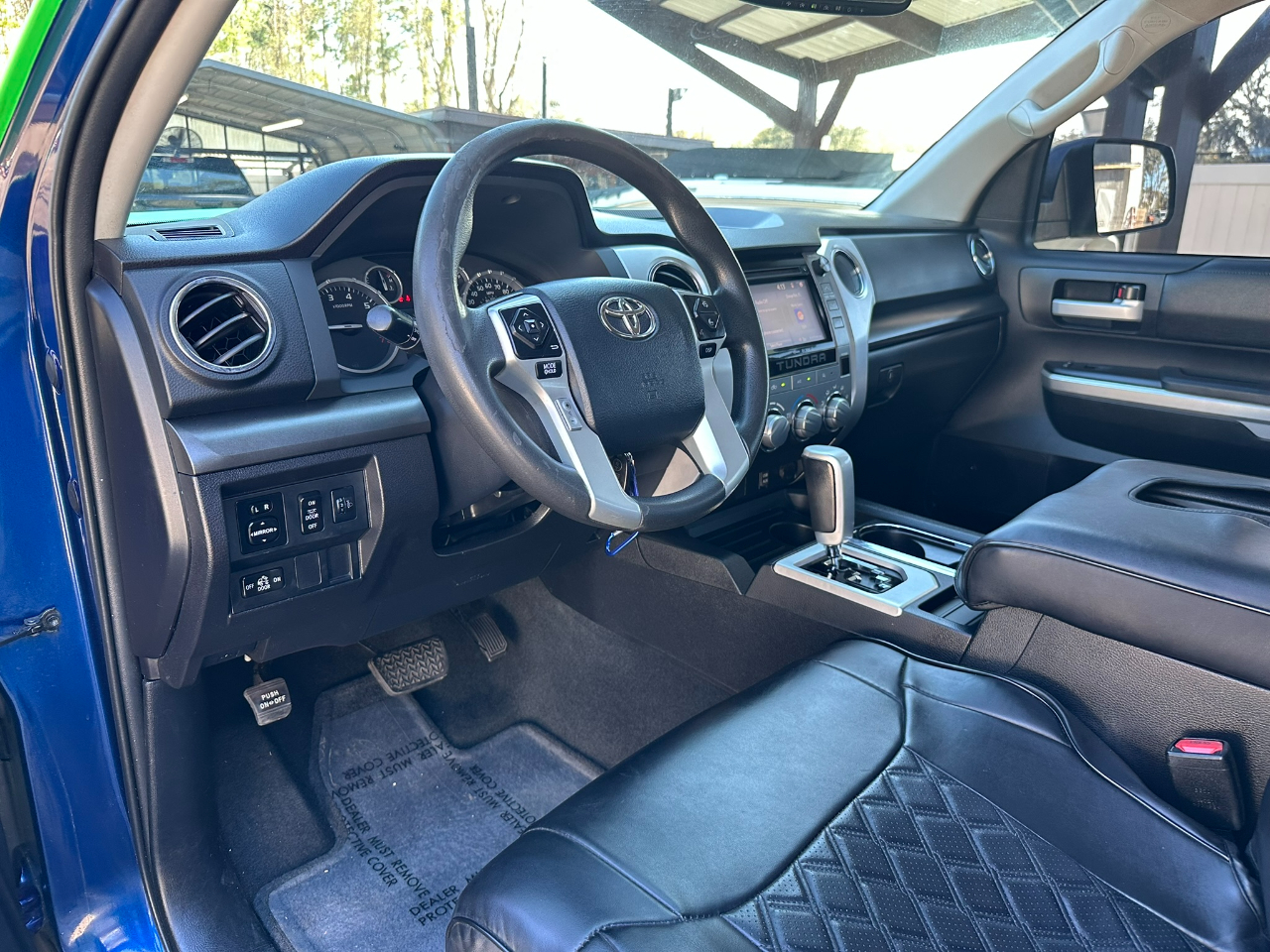 Vehicle image 26 of 39