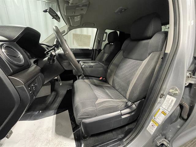 2014 Toyota Tundra SR Image 16 of 40