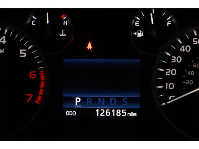 Vehicle image 22 of 30