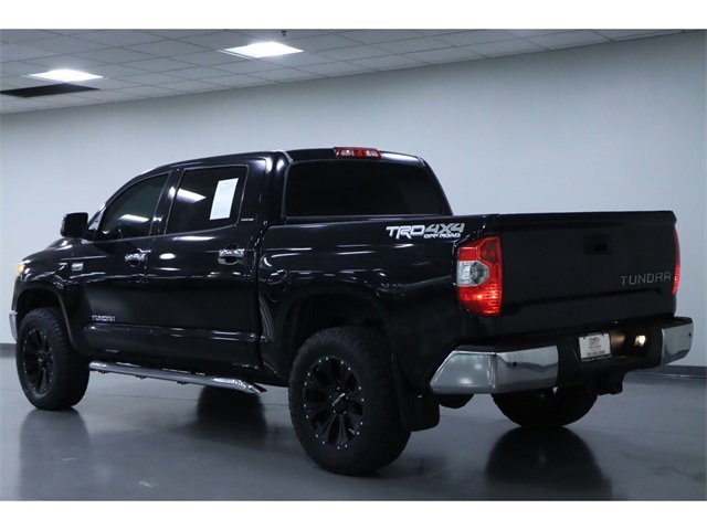 Vehicle image 12 of 30
