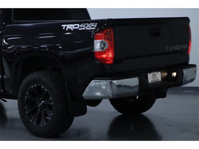 Vehicle image 8 of 30