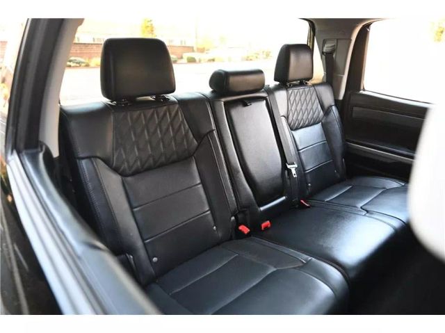 Vehicle image 16 of 36
