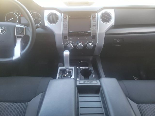 Vehicle image 24 of 50