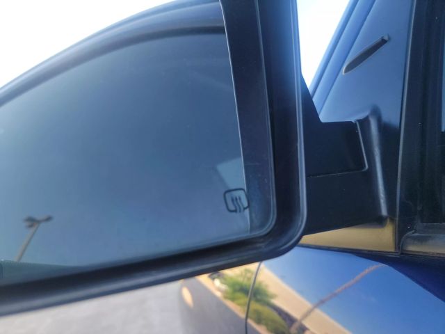 Vehicle image 46 of 50