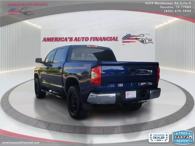 Vehicle image 18 of 50