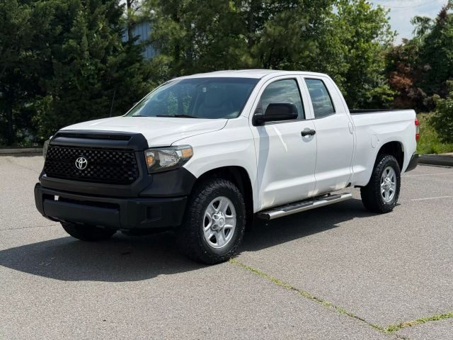 2014 Toyota Tundra SR5 Image 2 of 94