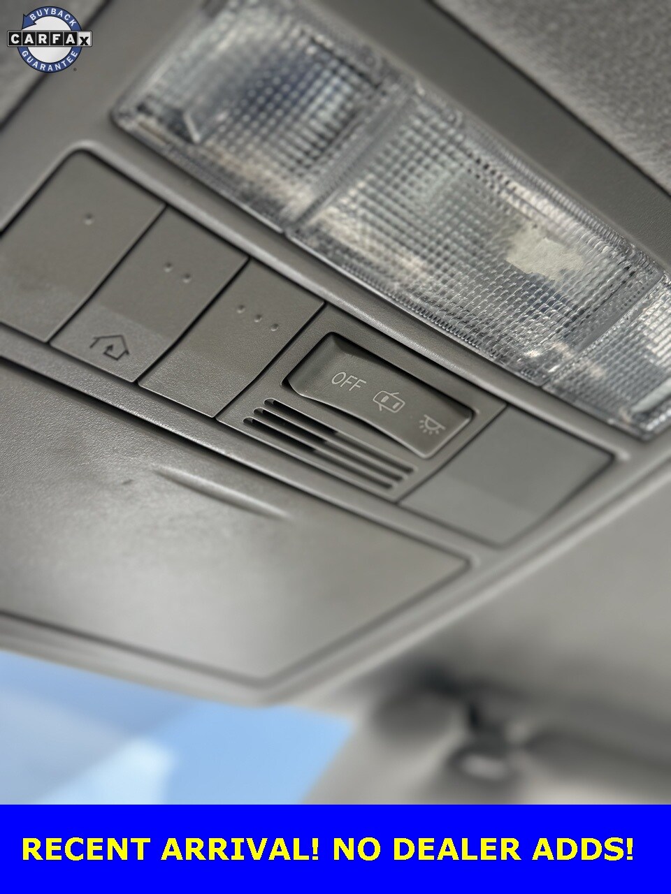 Vehicle image 17 of 19