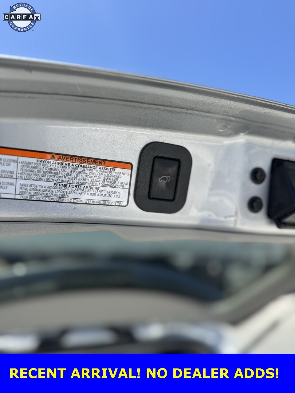 Vehicle image 7 of 19