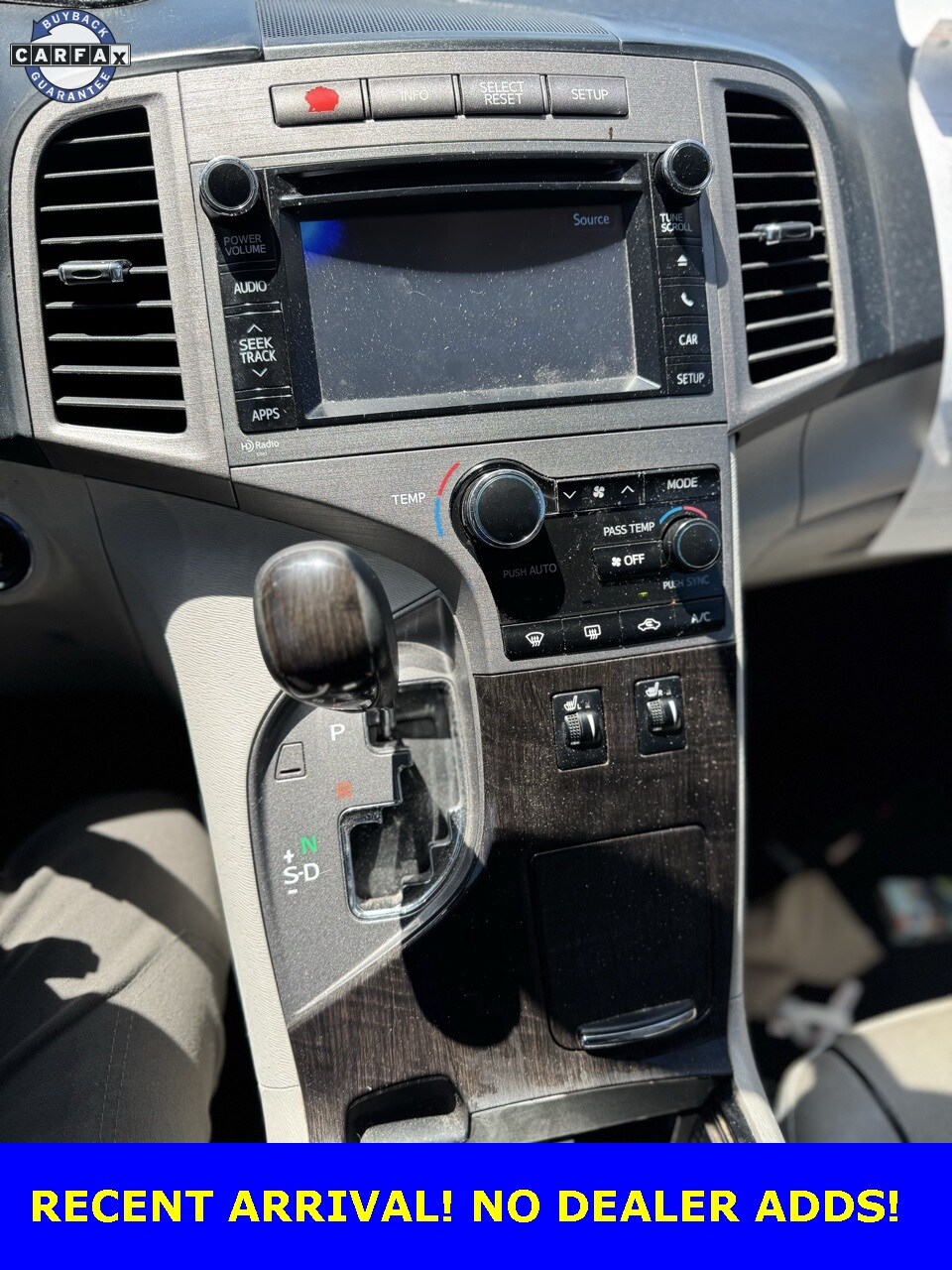 Vehicle image 15 of 19