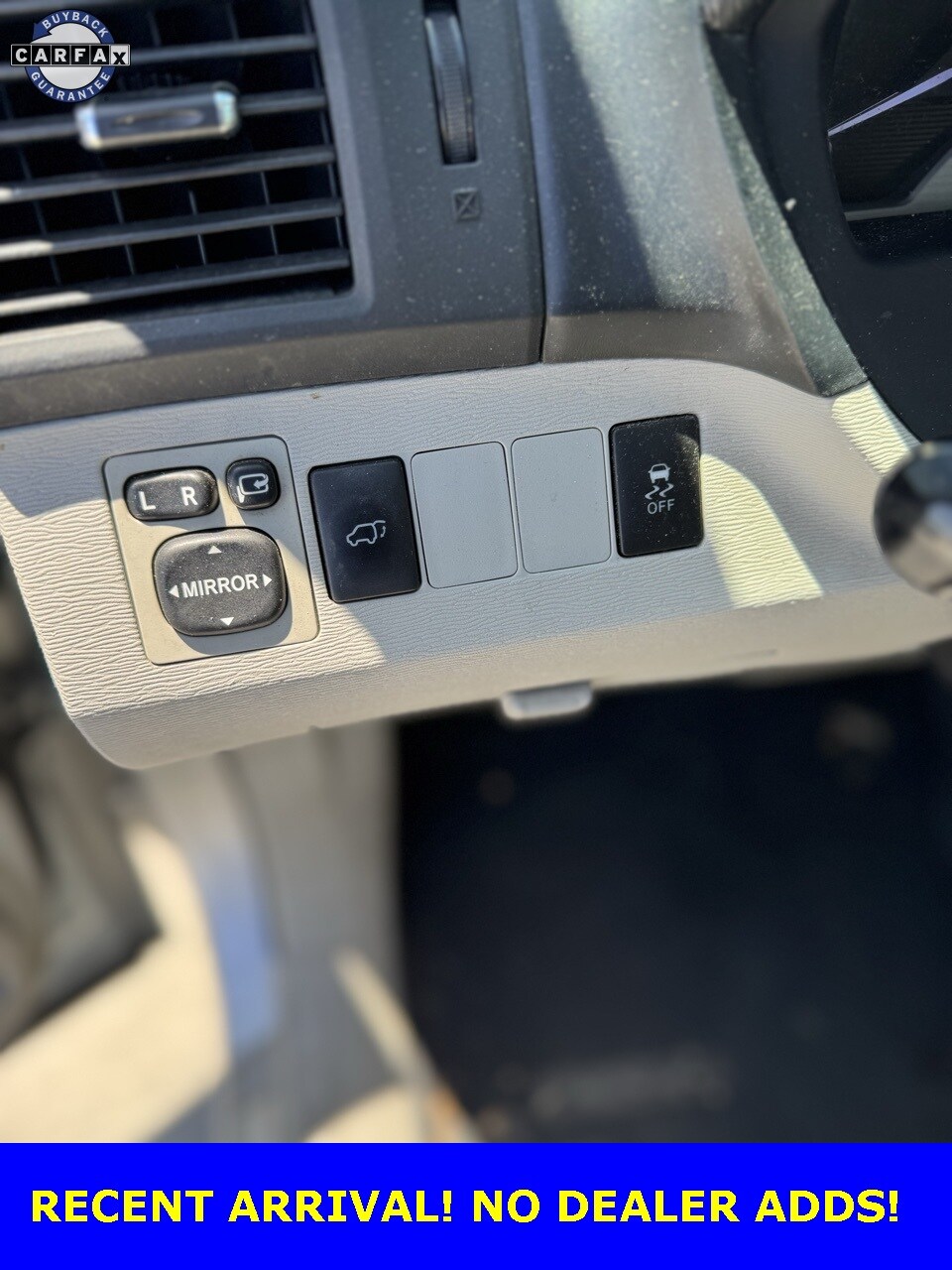 Vehicle image 16 of 19