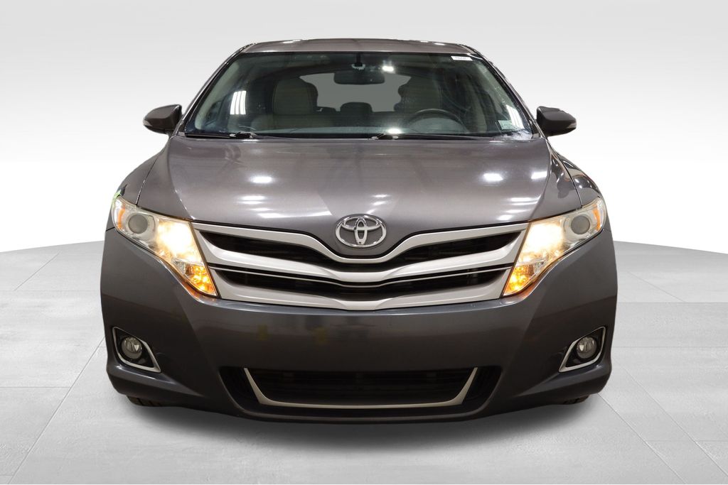 Vehicle image 2 of 38