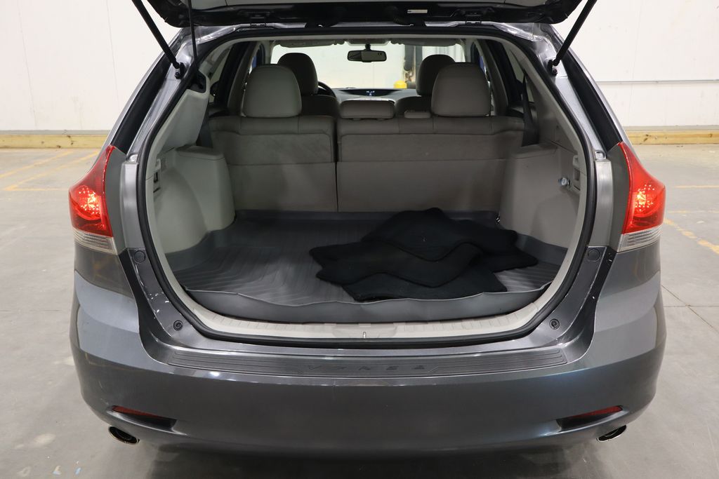 Vehicle image 12 of 38
