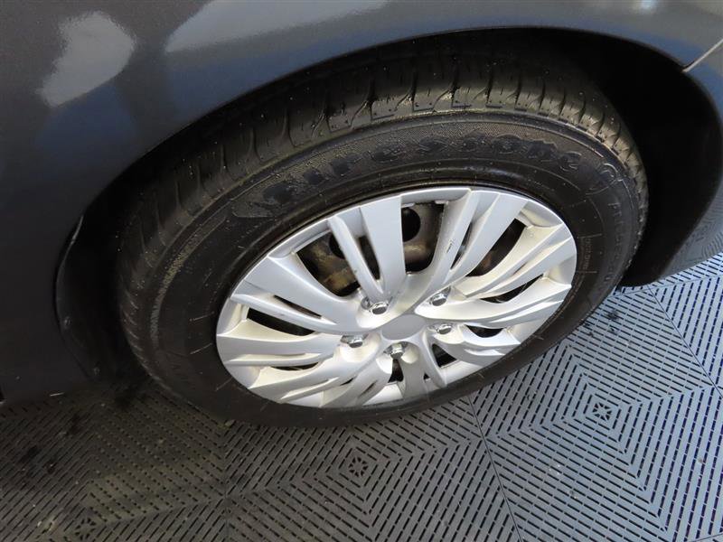 Vehicle image 12 of 26