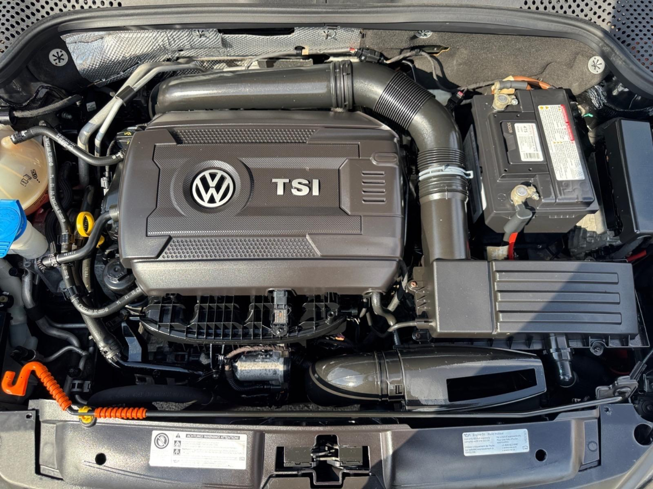 2014 Volkswagen Beetle 1.8T Image 18 of 33