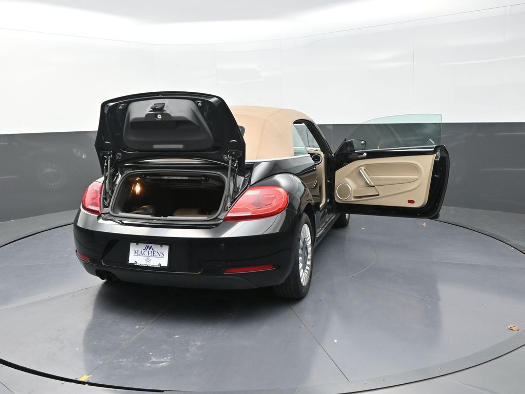 2014 Volkswagen Beetle 1.8T Image 42 of 44