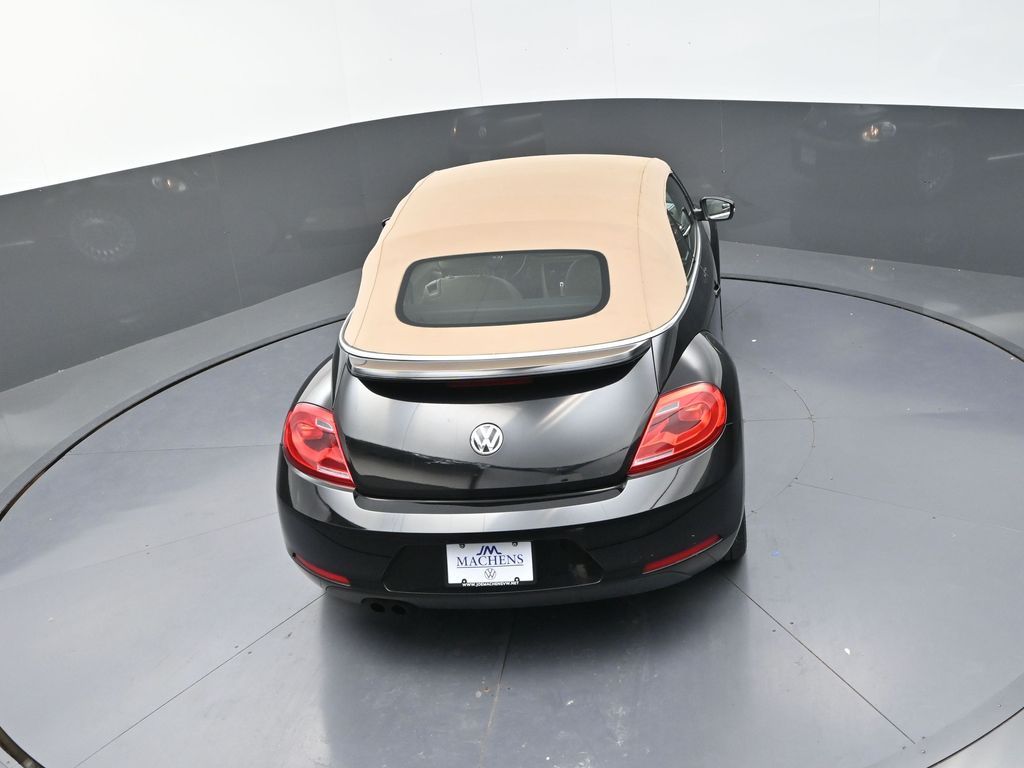 2014 Volkswagen Beetle 1.8T Image 21 of 44