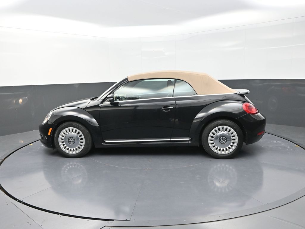 2014 Volkswagen Beetle 1.8T Image 26 of 44