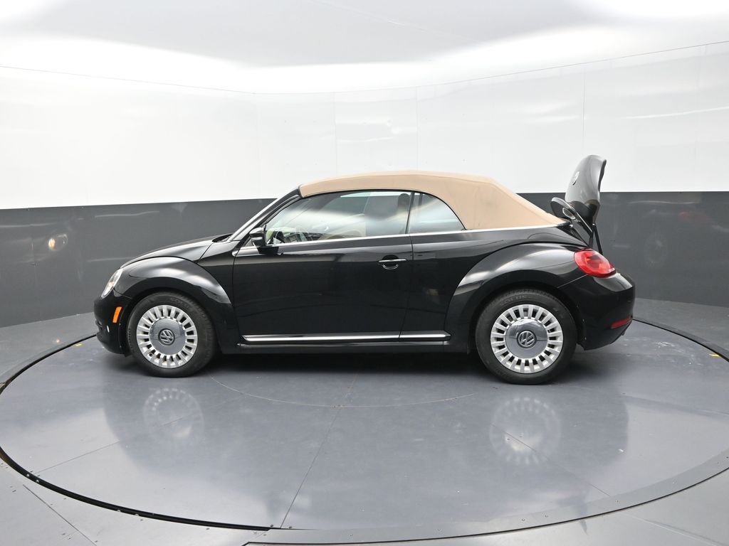 2014 Volkswagen Beetle 1.8T Image 27 of 44