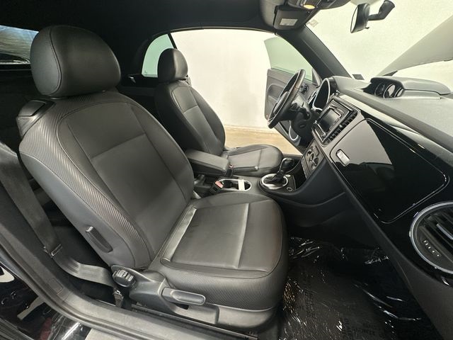 Vehicle image 22 of 35