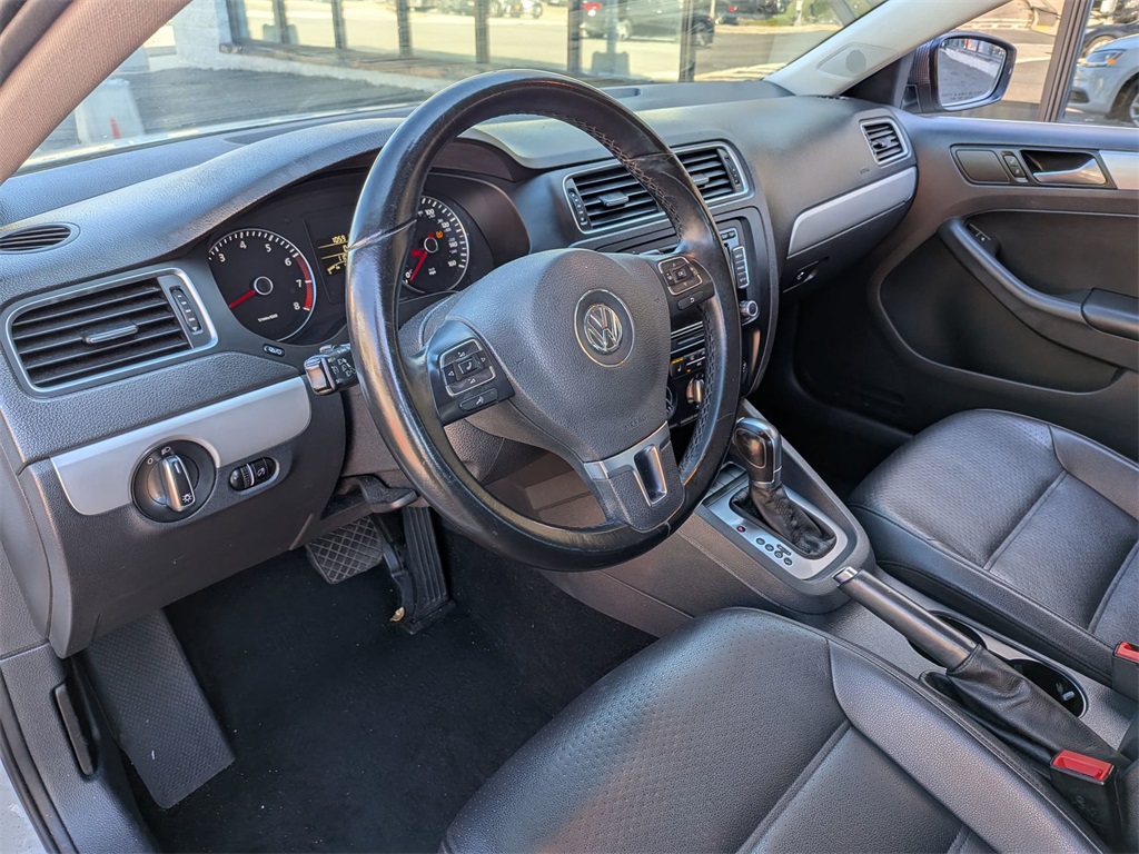 2014 Volkswagen Jetta SE Image 17 of 27