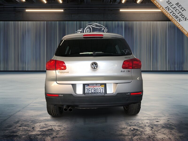 Vehicle image 5 of 23
