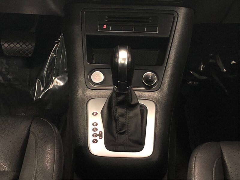 Vehicle image 23 of 23