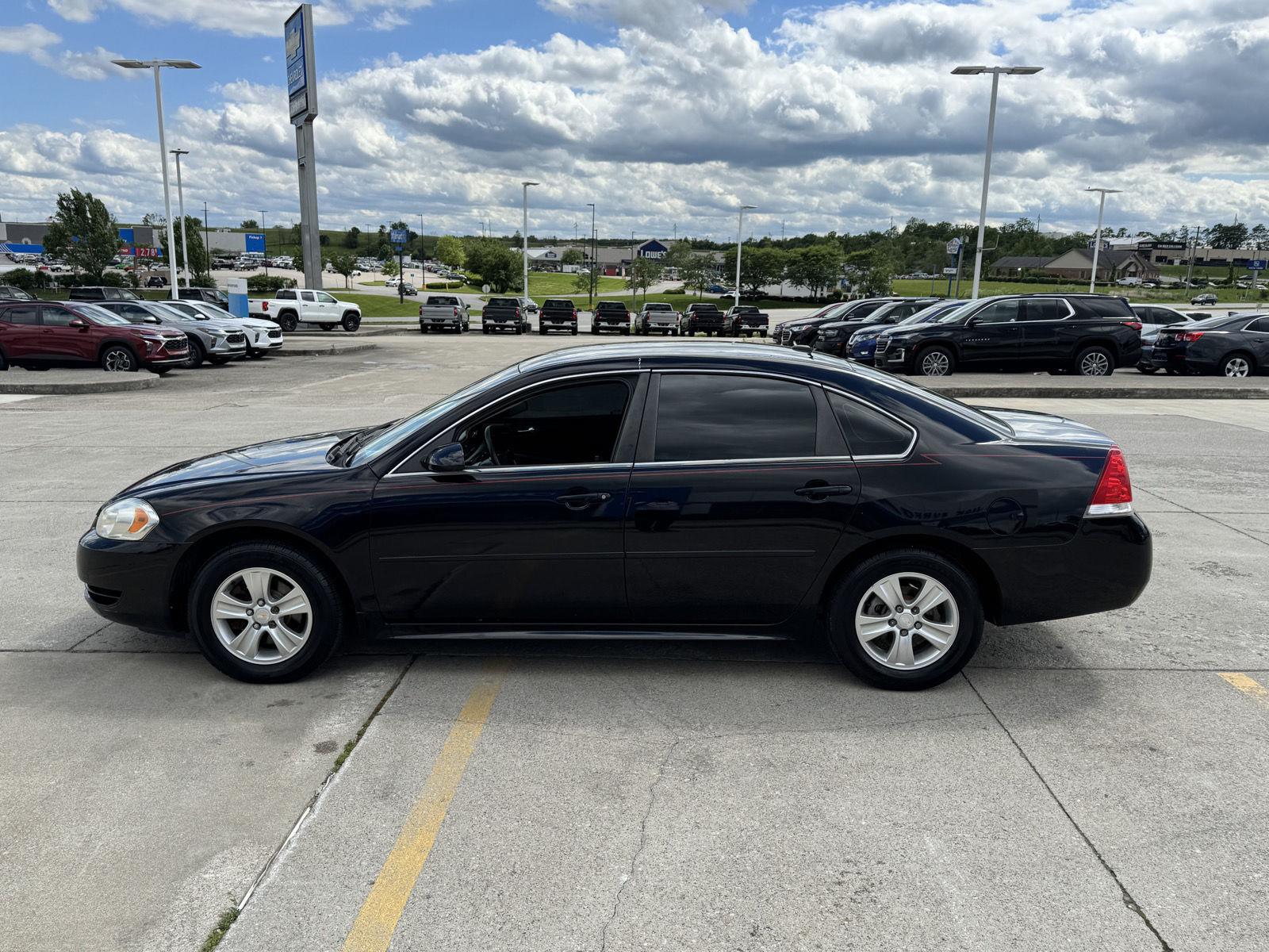 Vehicle image 11 of 41
