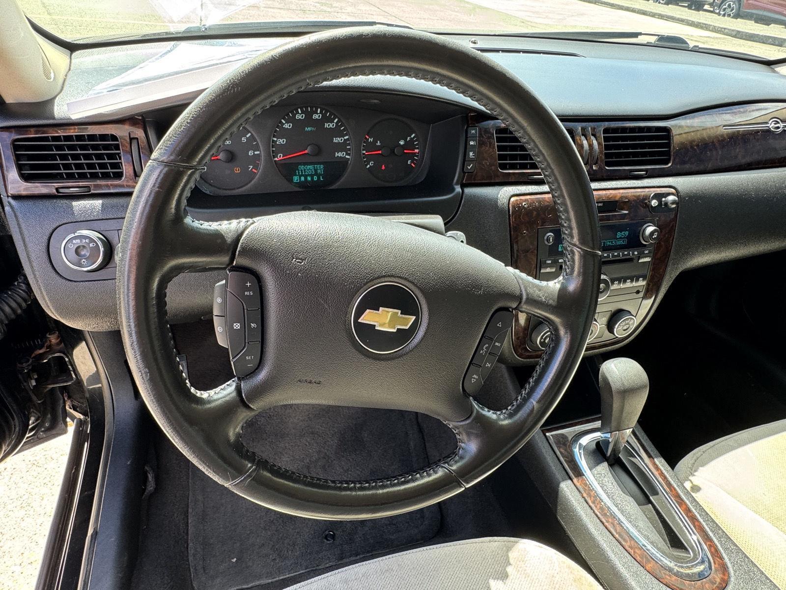 Vehicle image 13 of 41