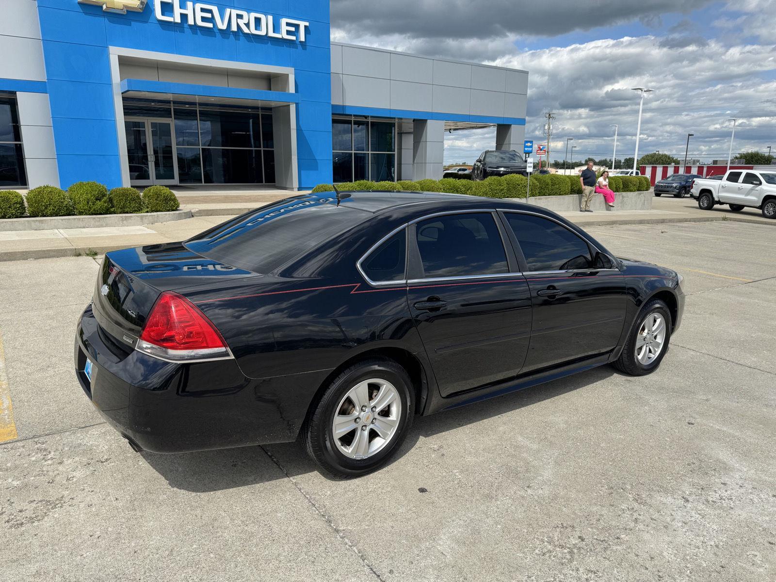 Vehicle image 8 of 41