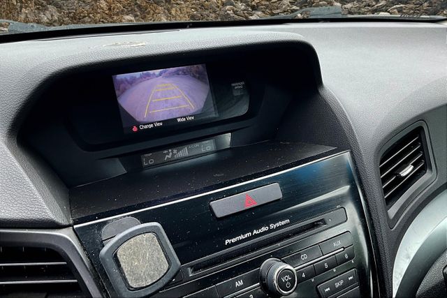 Vehicle image 20 of 33