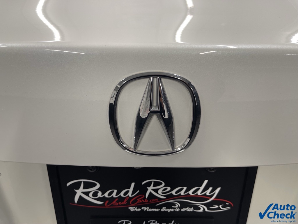 Vehicle image 13 of 64