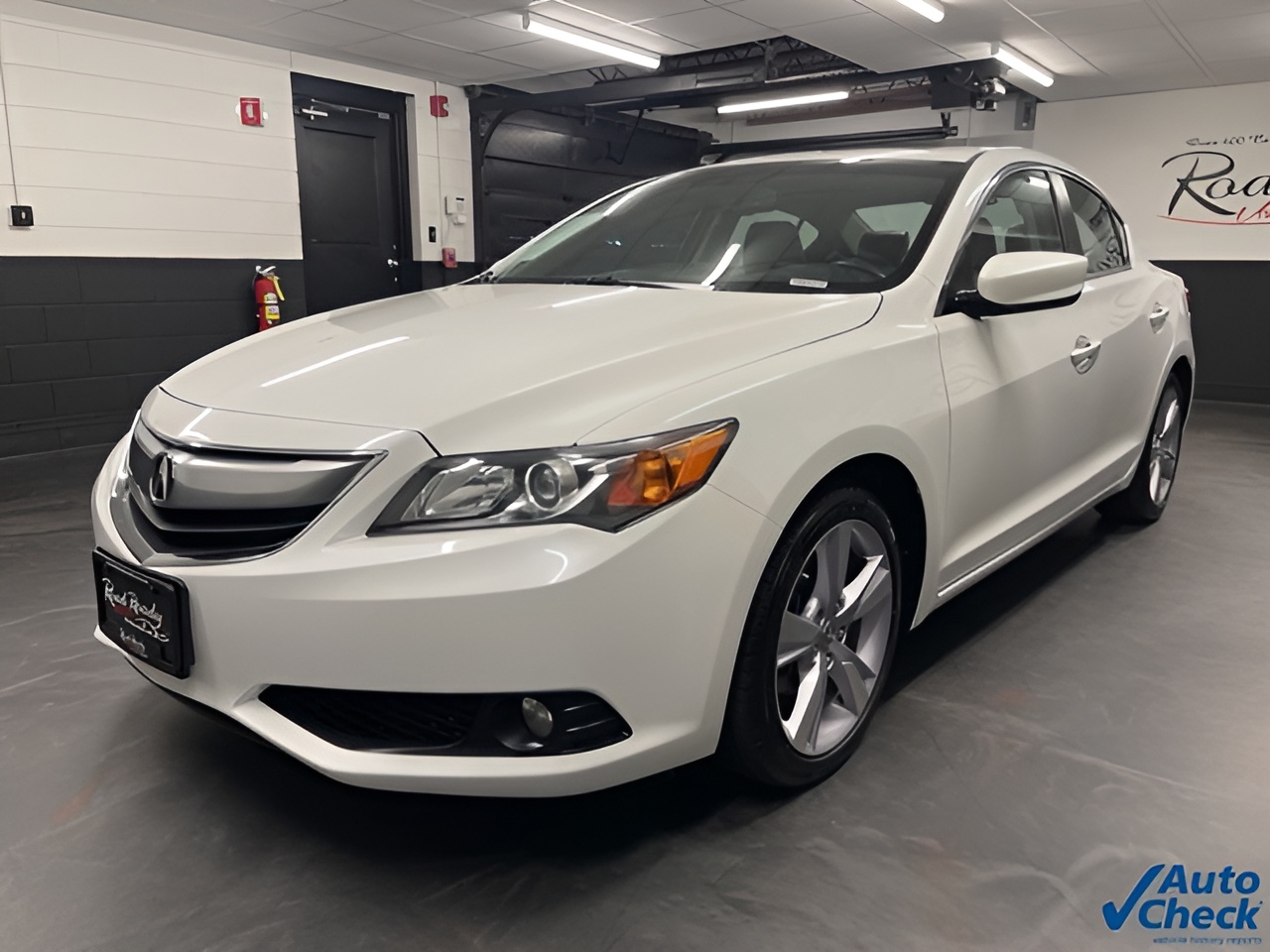 Vehicle image 55 of 64