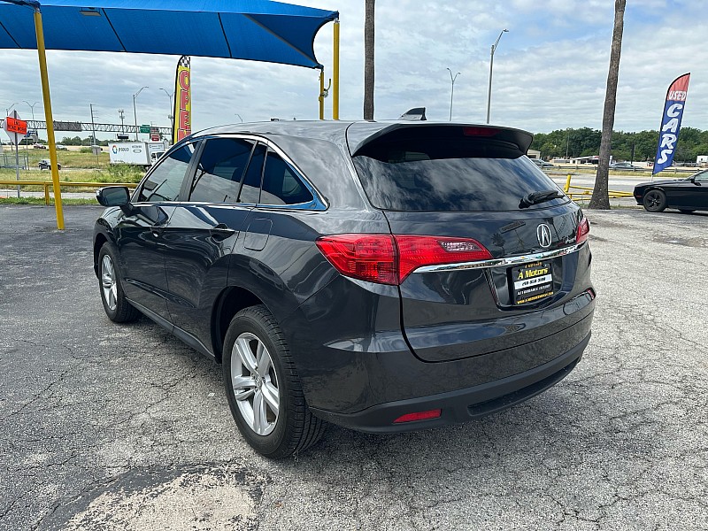Vehicle image 6 of 32