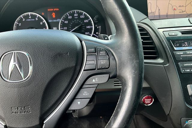 Vehicle image 19 of 32