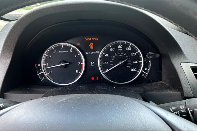 Vehicle image 20 of 32