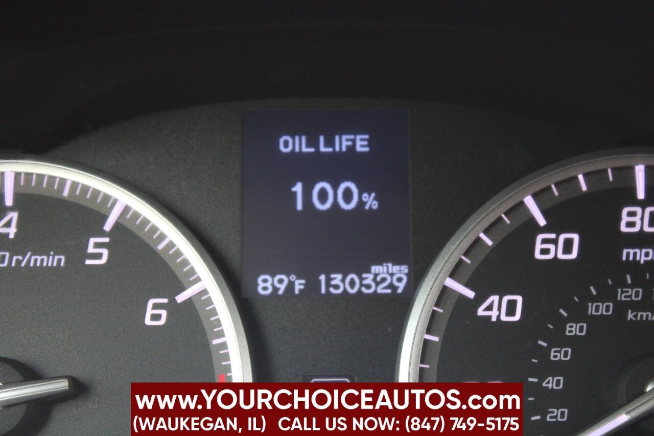 Vehicle image 29 of 42