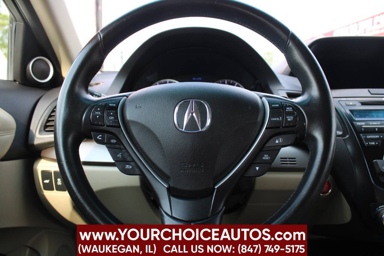 Vehicle image 25 of 42