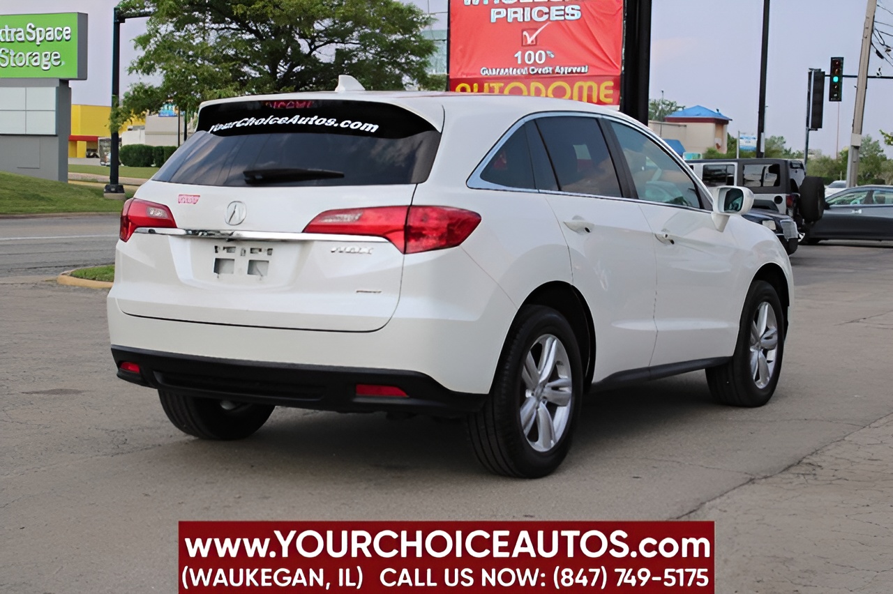 Vehicle image 39 of 42