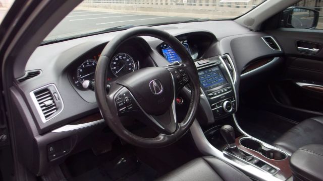 2015 Acura TLX Base Image 12 of 53