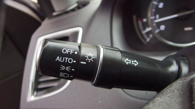 2015 Acura TLX Base Image 43 of 53