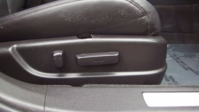 2015 Acura TLX Base Image 37 of 53