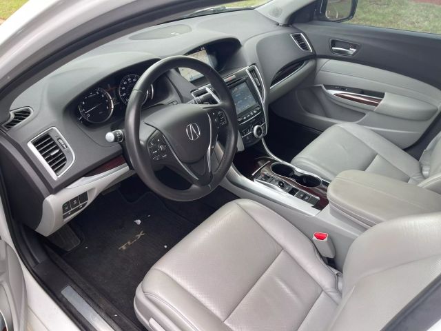 Vehicle image 11 of 20