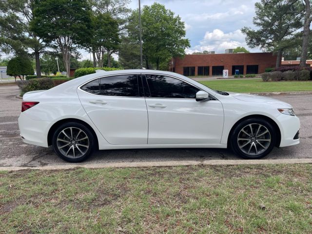 Vehicle image 4 of 20