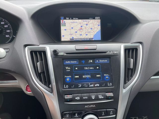 Vehicle image 18 of 20