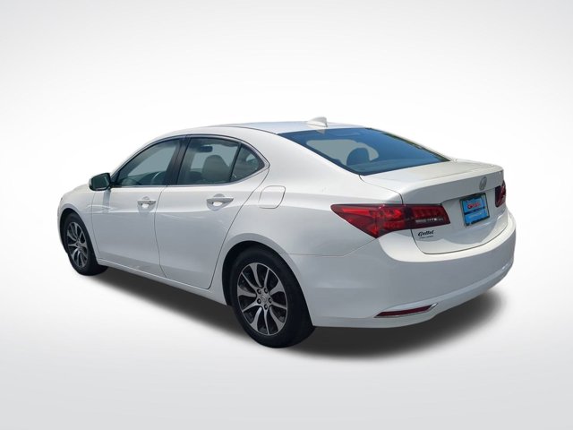 Vehicle image 8 of 31