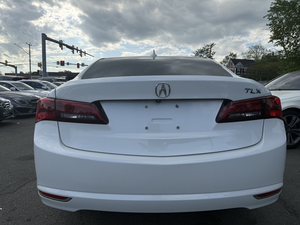 Vehicle image 7 of 30