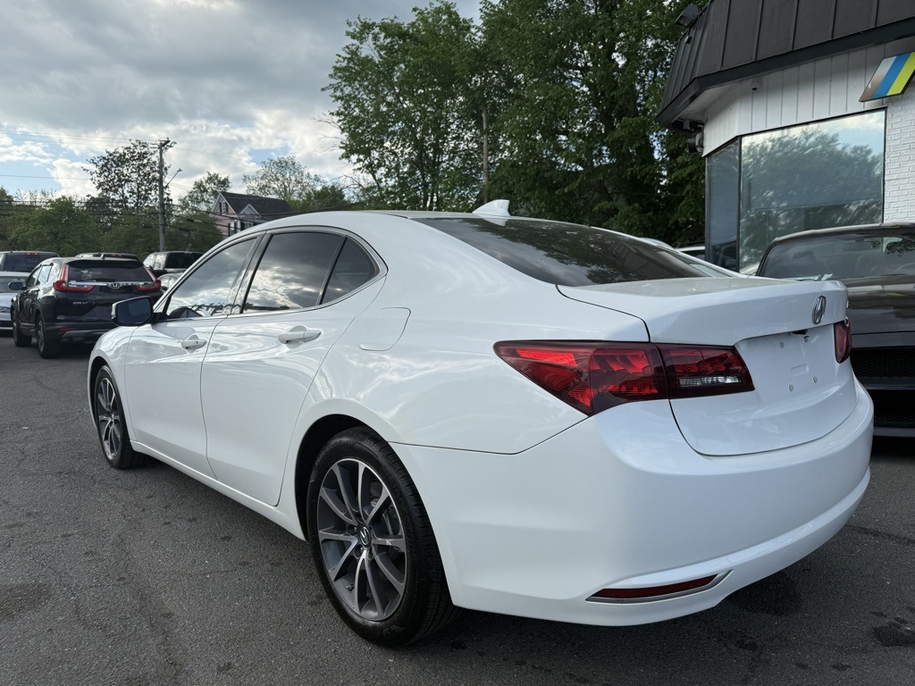 Vehicle image 5 of 30