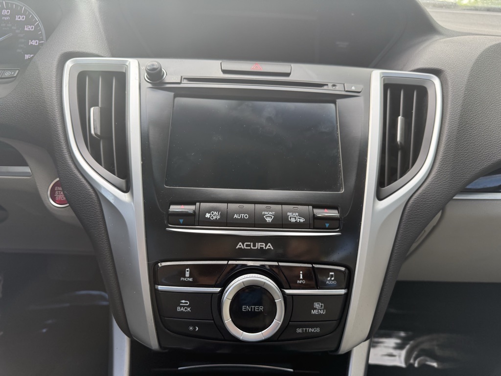 Vehicle image 27 of 30